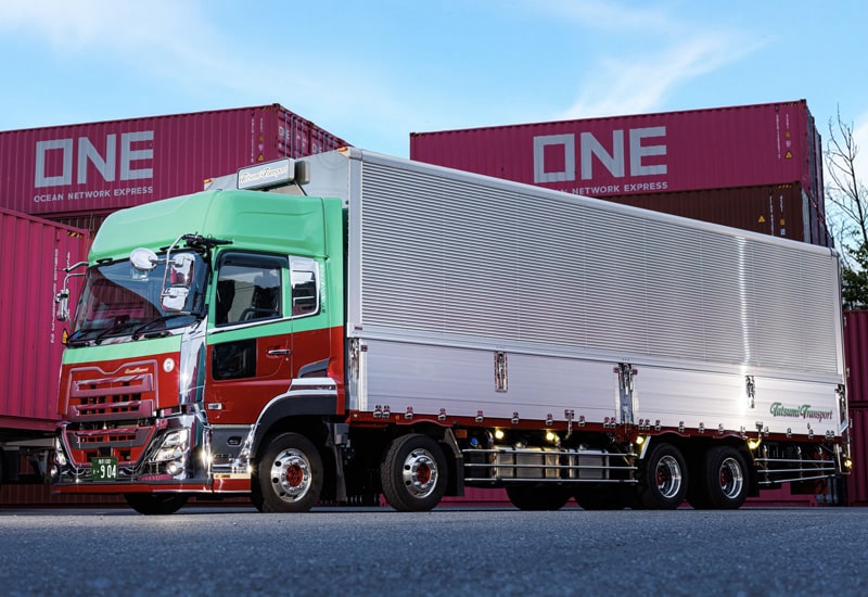 タツミトランスポートの大型トラック