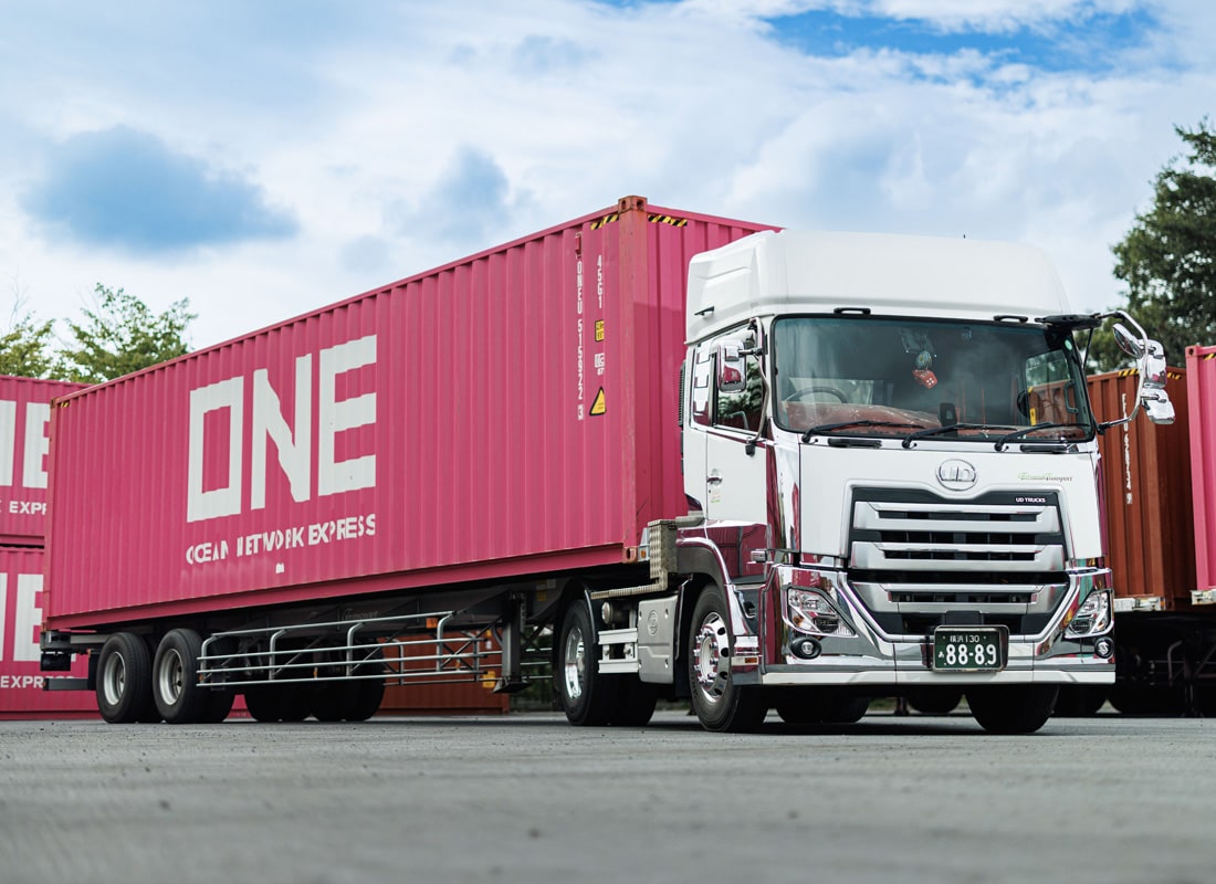 タツミトランスポートのトレーラー