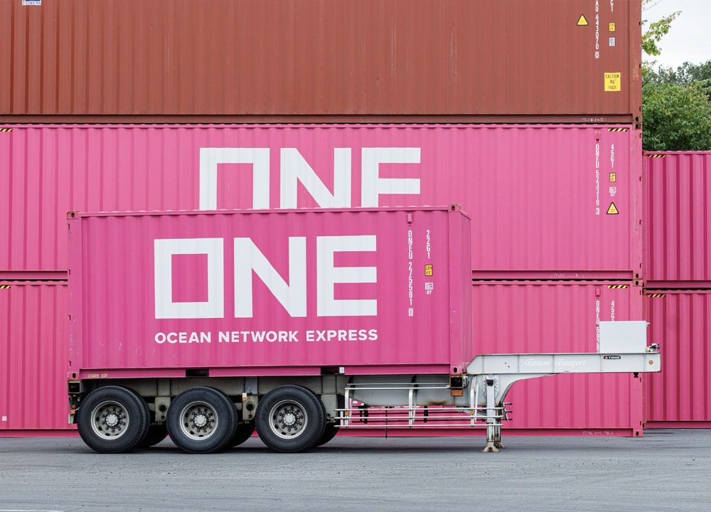 20フィート 3軸シャーシ