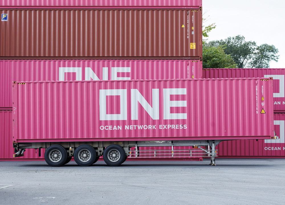 40フィート 3軸シャーシ