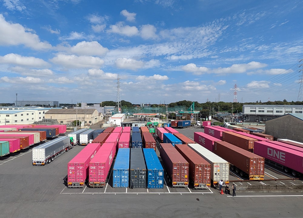 インランドデポの外観